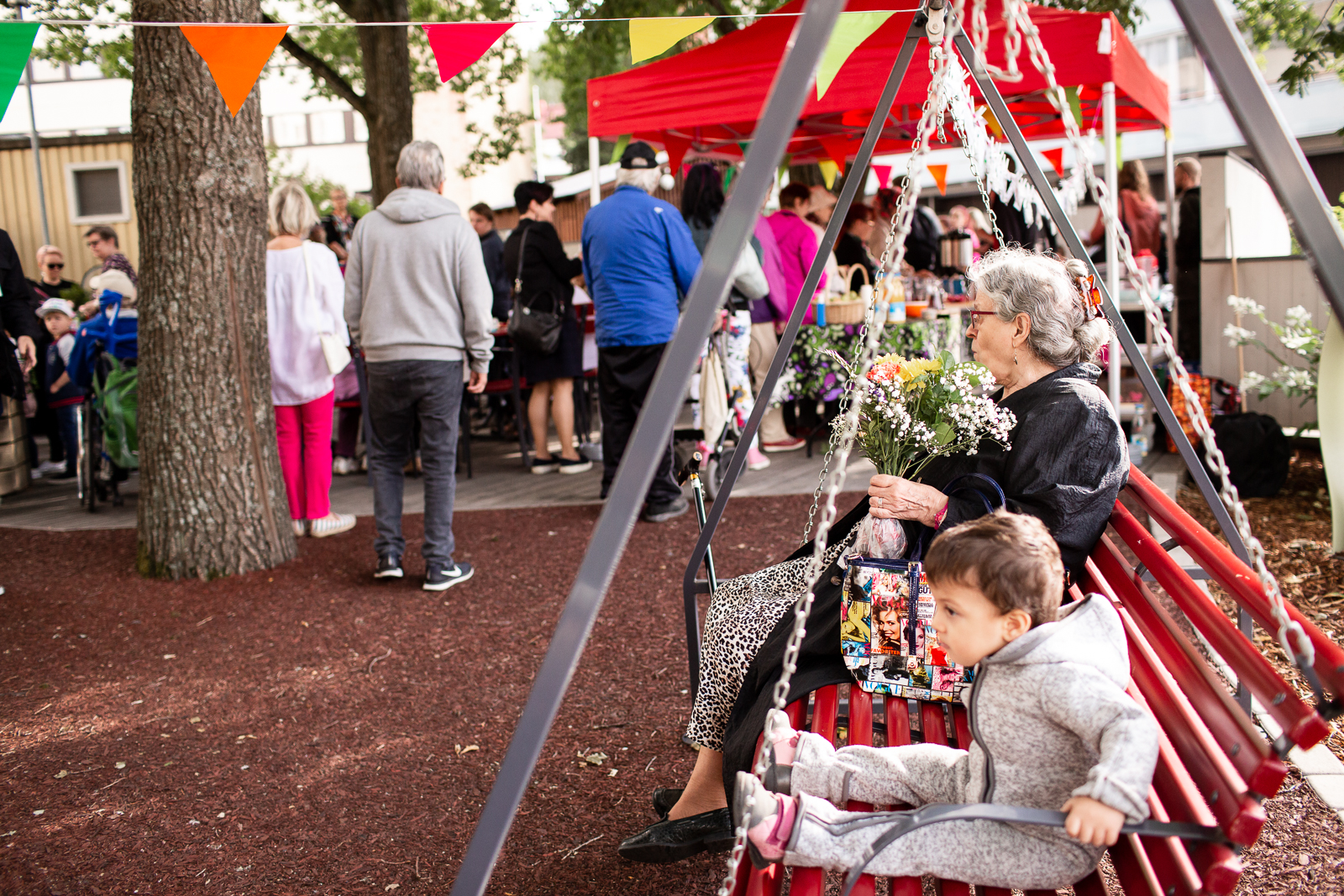 Dilalaiset tutuksi: ”Olen vakuuttunut Dilan toiminnasta ja siitä kuinka paljon hyvää Dila tekee – I have been impressed with Dila’s work and with how much good Dila does”